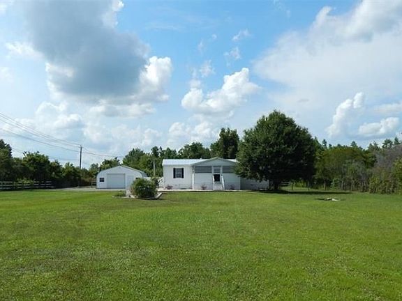 2nd image of 3010 Cypress Trails Dr