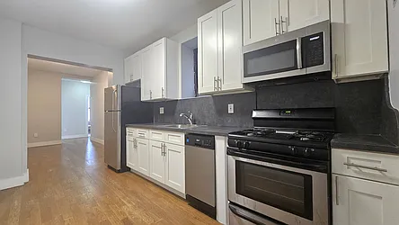 400 Fort Washington Avenue, #2F