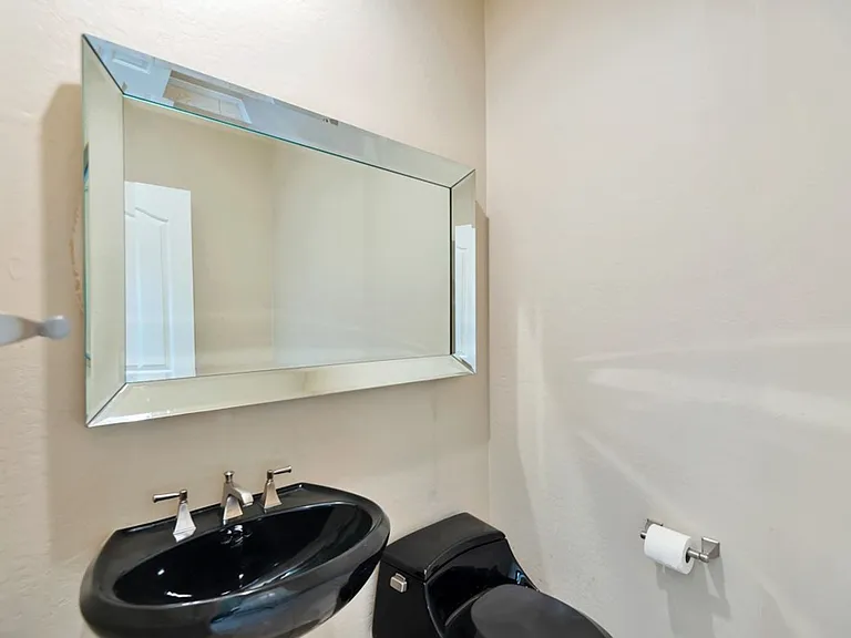 7301 E Woodsage Ln — Photo 25