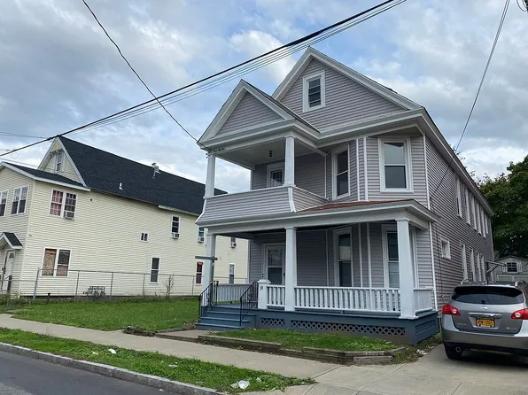10 Grove Pl, Schenectady, NY 12307