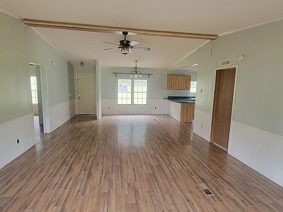 3rd image of 186 Jenkins Rd