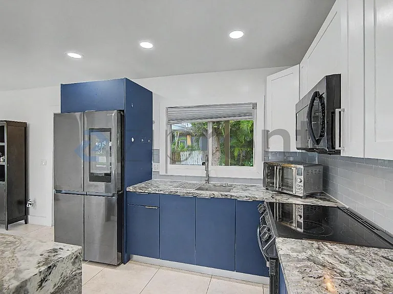 1615 Taft St — Photo 13