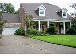 10129 Idlewood Pl, River Ridge, LA 70123