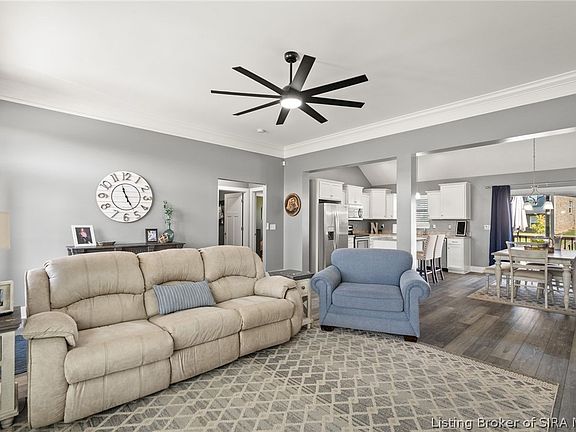 5th image of 6006 Deer Trace Way