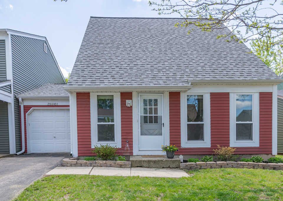 1st image of 29W451 Candlewood Ln