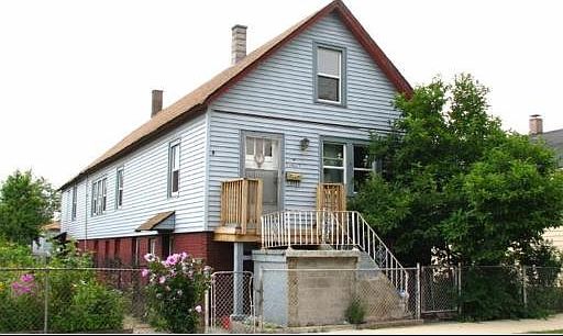 1st image of 10627 S Hoxie Ave