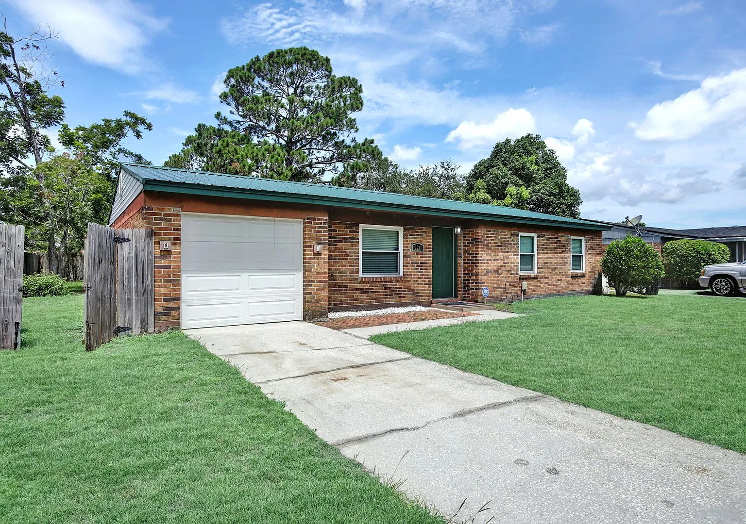 Welcome to Your Move-In Ready Home! — Photo 1