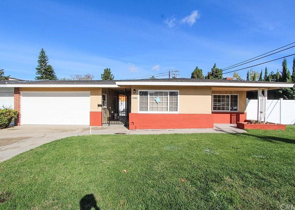 1st image of 9473 Larson Ave