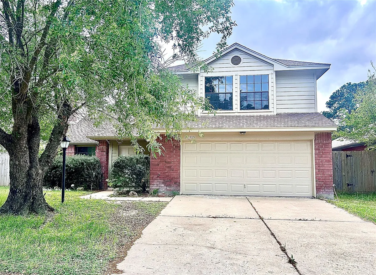 Building Photo - 16319 Chimneystone Dr
