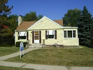 2512 16th Ave photo 1