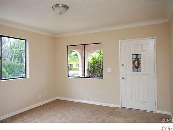 3rd image of 3355 La Clede Ave