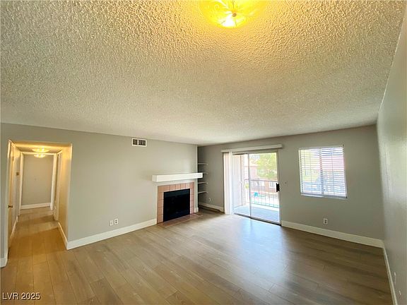 5th image of 2750 S Durango Dr APT 2032