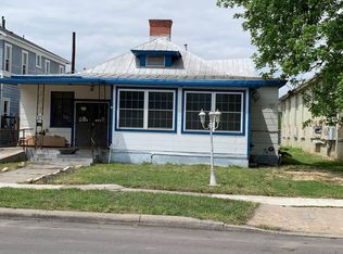 325 E Locust St, San Antonio, TX 78212