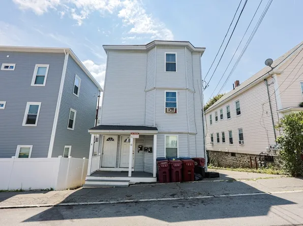 8 Marsh St, Lowell, MA 01854