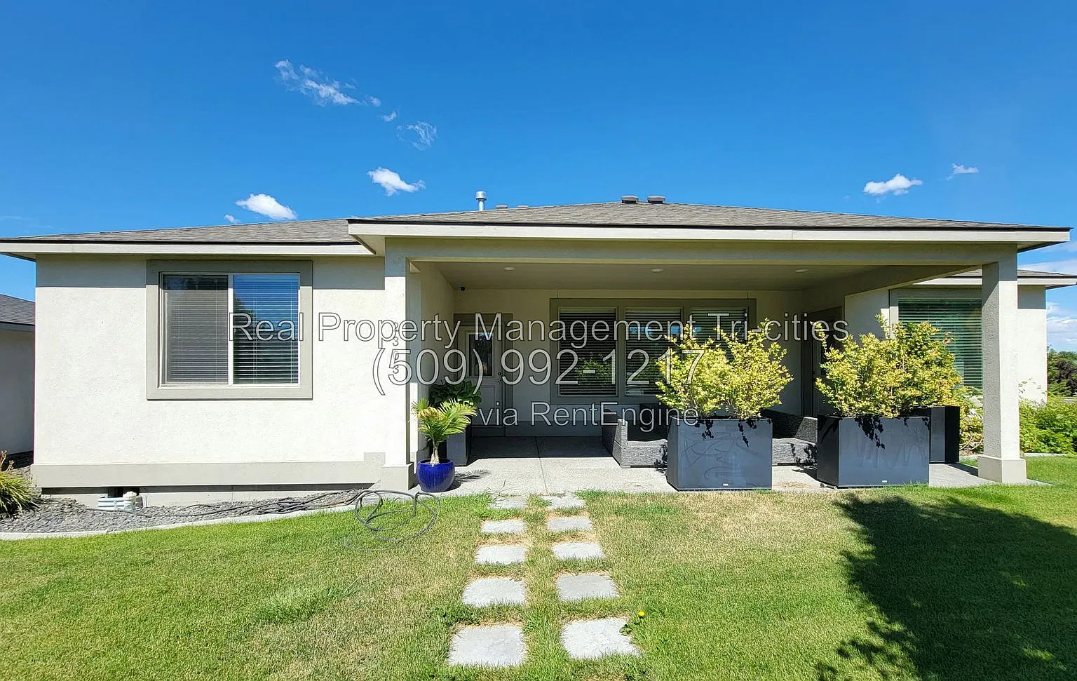 3 bed, 2.0 bath, 2000 sqft, $2,695 — Photo 2