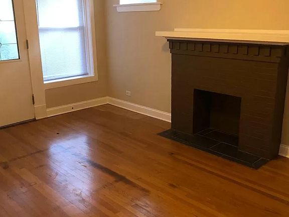5th image of 3605 W Leland Ave APT 2E
