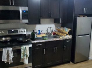 21 Walnut St APT 10, Quincy, MA 02171