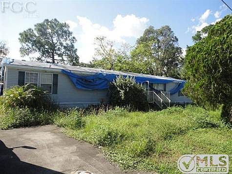 1st image of 7942 Hart Dr