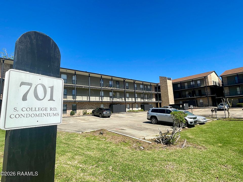 1st image of 701 S College Rd APT 215