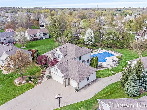 5th image of 4525 Sheldon Oak Ct