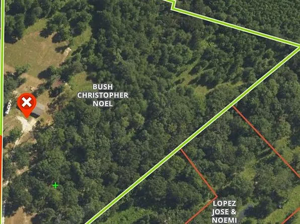 1936 Cowart St, Huntington, TX 75949