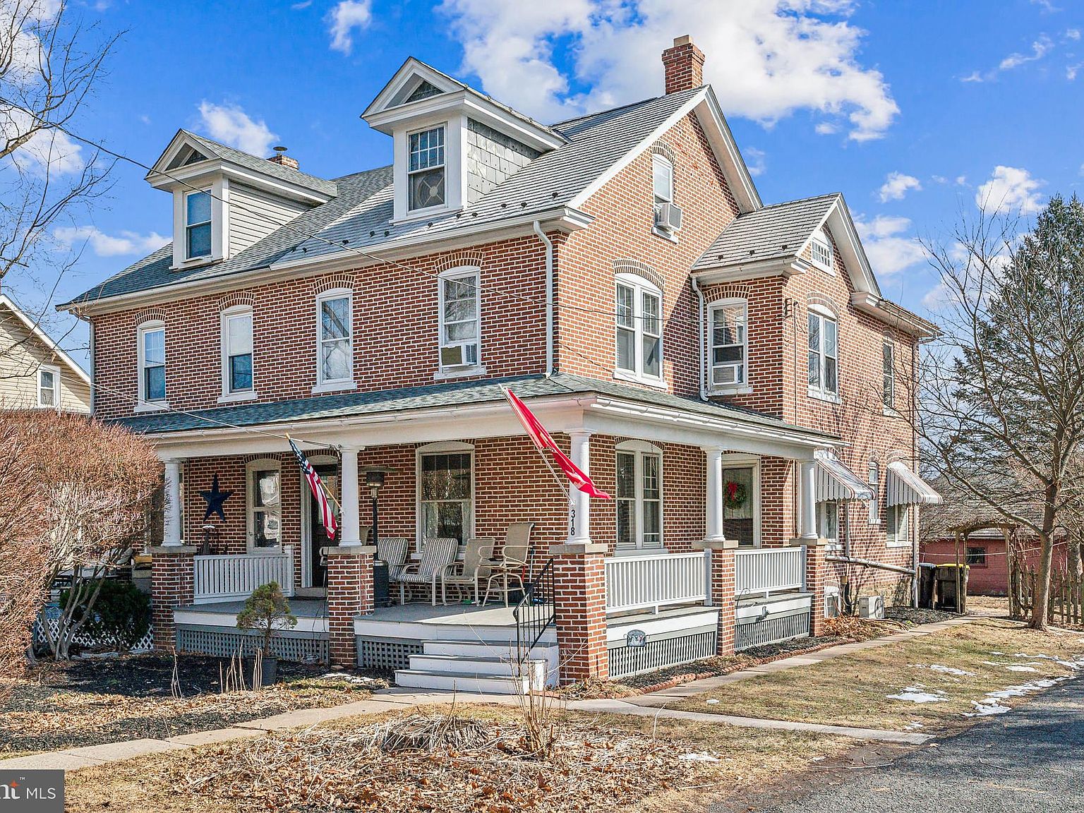 318 Broad St, Harleysville, PA 19438 | Zillow