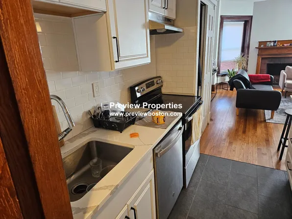 (undisclosed Address), Boston, MA 02215