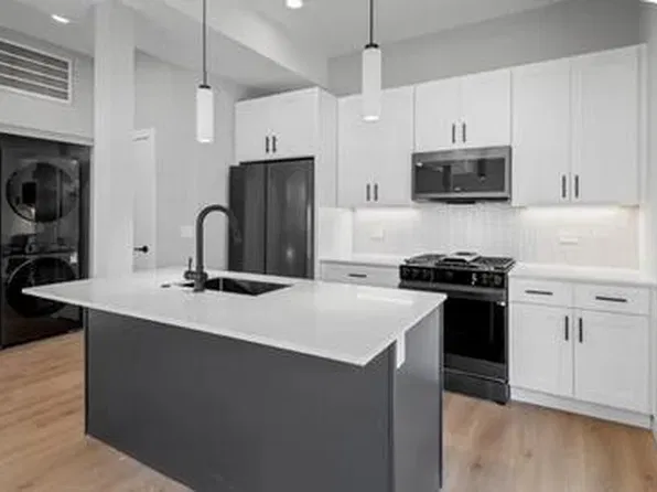 2412 W Belden Ave Unit Ch-1r, Chicago, IL 60647