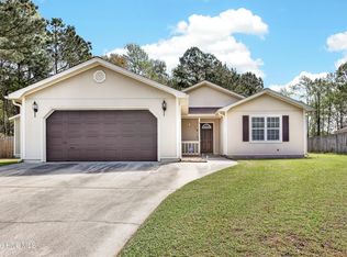119 Foxlair Drive, Hubert, NC 28539