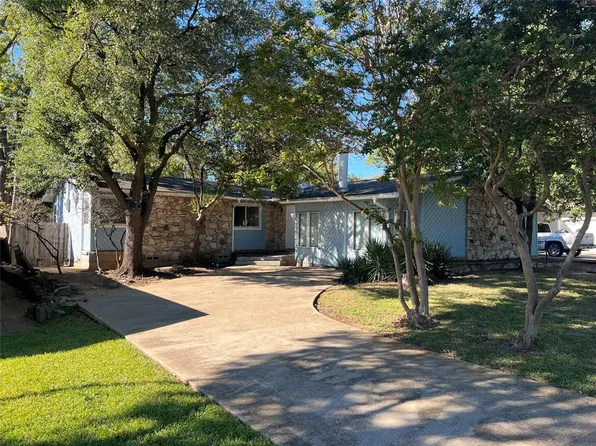 2314 Candleberry Dr, Mesquite, TX 75149