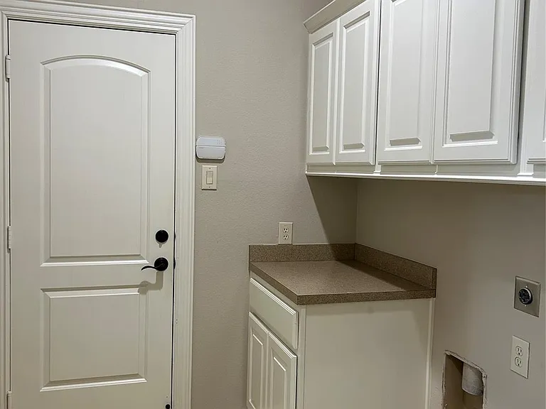 101 E Silverwood Ranch Est — Photo 38