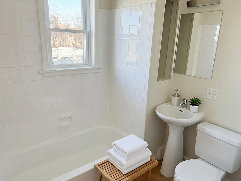 37 Madison St #1 — Photo 8