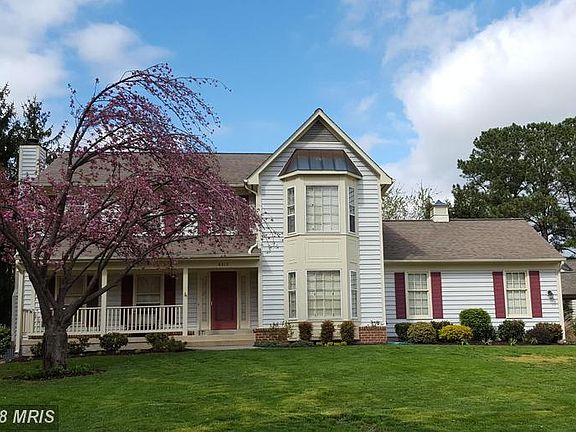 2nd image of 8513 Shady Pine Cir