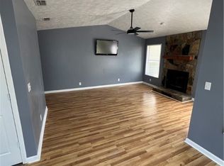 6801 Willowbrook Dr APT 9, Fayetteville, NC 28314