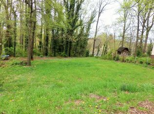 121 Wainwright Rd, Oak Ridge, TN 37830