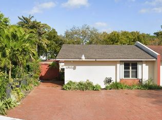 1055 SW 122nd Ct, Miami, FL 33184