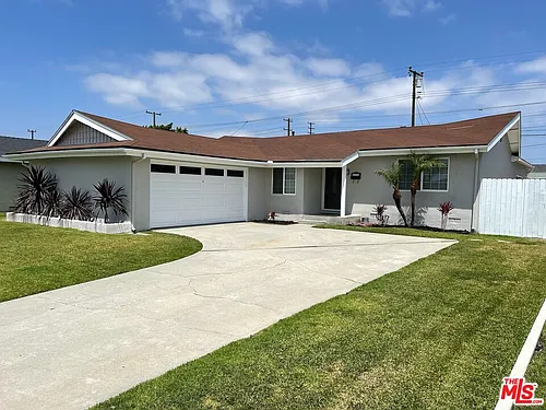 5421 Hendricksen Dr Photo 1