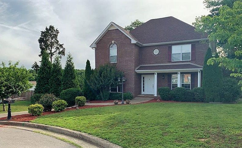 1st image of 731 Cedar Grove Ct