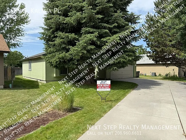 5489 S Kalmia Pl — Photo 1