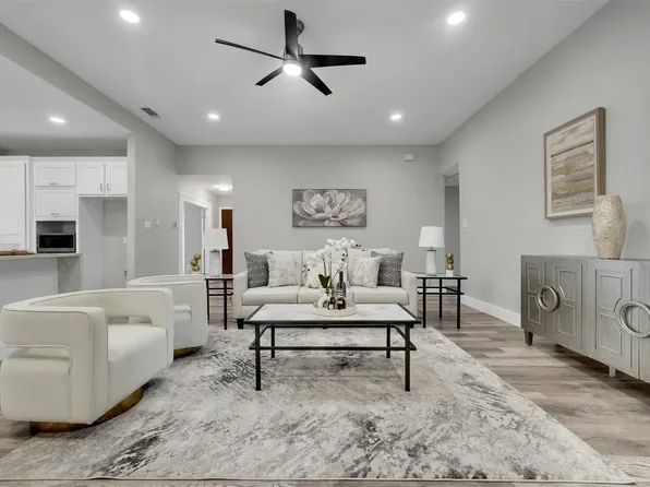 303 Riva Rdg, Lucas, TX 75098