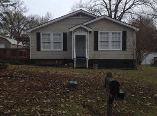 1005 9th St, Wesson, MS 39191