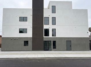 628 E 79th St #201, Los Angeles, CA 90001