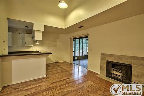 2nd image of 2022 Greenwood Dr