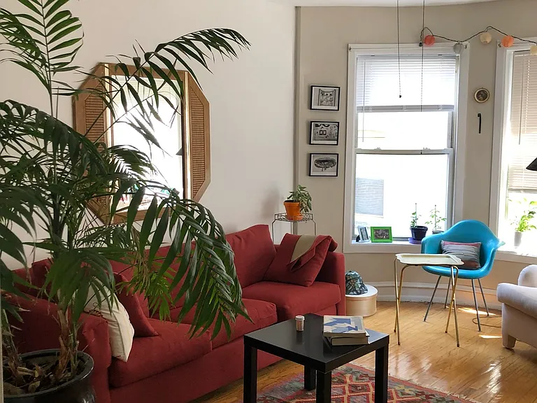 2021 N Humboldt Blvd #2E — Photo 2
