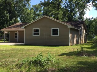 464 Autumn Ln, Livingston, TX 77351