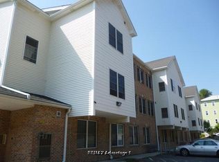 50 Adams St UNIT 201, Worcester, MA 01604