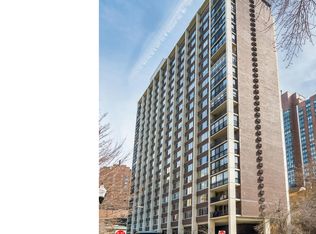 1 E Schiller St APT 3C, Chicago, IL
