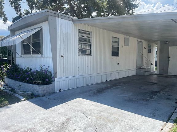 2nd image of 2261 Gulf To Bay Blvd #222