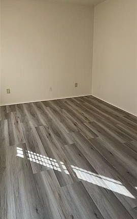 4th image of 513 Terry Pkwy APT A