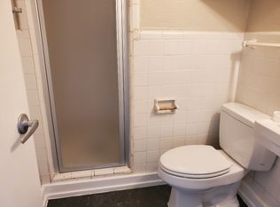 106 W Scotland Dr, Irving, TX 75062